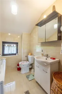 Vila superba 2018 5 camere, 5,4 Mw solar system, de vanzare, Buftea - foto 23