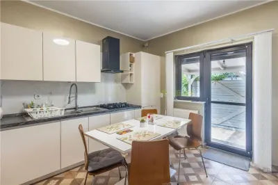 Vila superba 2018 5 camere, 5,4 Mw solar system, de vanzare, Buftea - foto 10