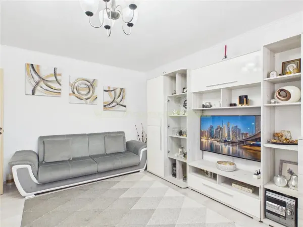Apartament 4 camere București - poza 2