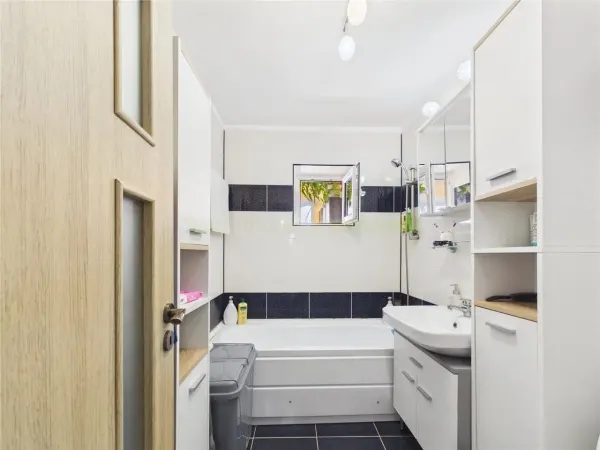 Apartament 4 camere București - poza 18