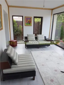 Vila de lux, in cartier exclusivist, inchiriere termen lung, pretabil rezidenta sau firma, Otopeni - foto 18