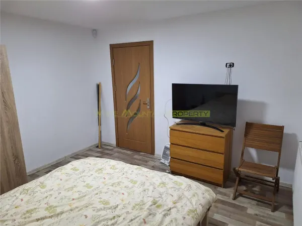 Casă 5 camere Crevedia - poza 4