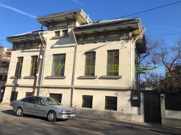 Casă 9 camere București - poza 2