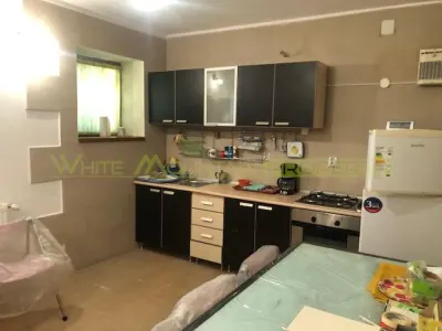 Vila cu caracter, interbelica, 9 camere, de vanzare - foto 17