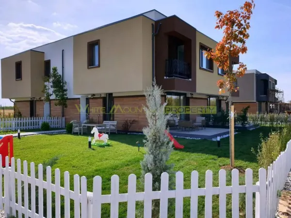 Casă 3 camere Tancabesti - poza 2