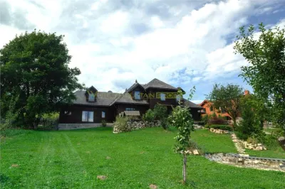 Raritate| Proprietate de vis pe 6 ha intravilan  de vanzare in Pestera Brasov - foto 21