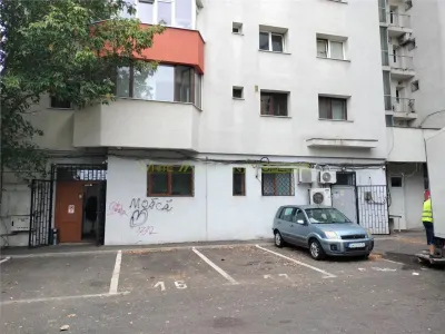 Ion Mihalache, spatiu comercial 240 mp - foto 3