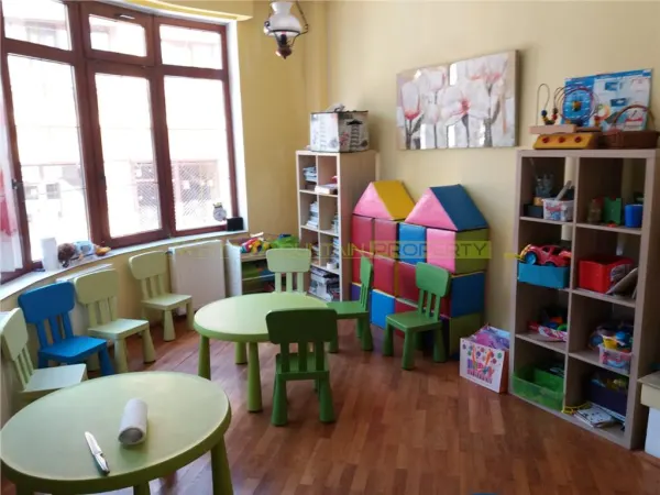 Casă 6 camere București - poza 1