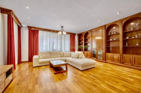 Apartament 6 camere București - poza 2