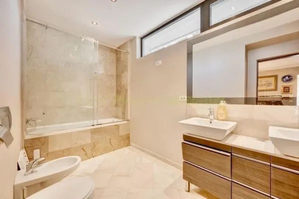 Apartament 6 camere București - poza 14