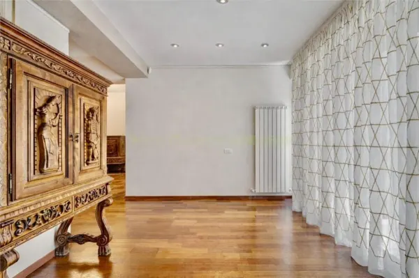 Apartament 6 camere București - poza 9