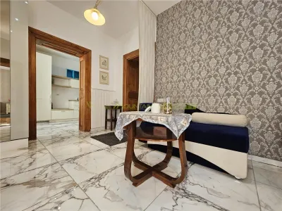 Apartament superb in Centrul Istoric - pretabil regim hotelier - foto 9