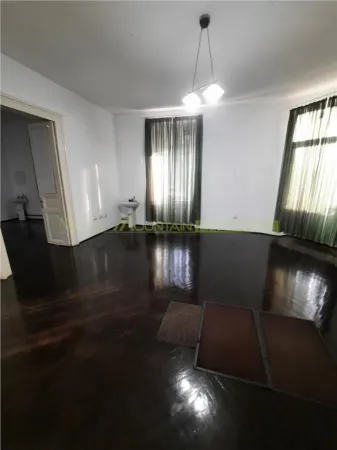 Apartament 5 camere București - poza 1
