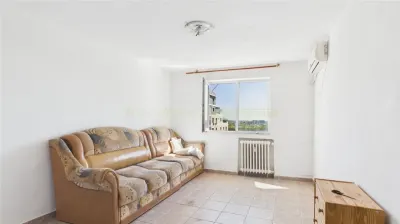 Apartament cu 4 camere de vânzare, zona Lacul Tei - Bucuresti