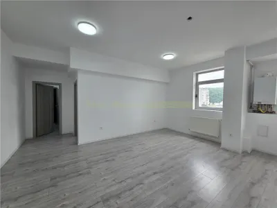Apartament 2 camere Centrul Civic pretabil birouri - foto 10