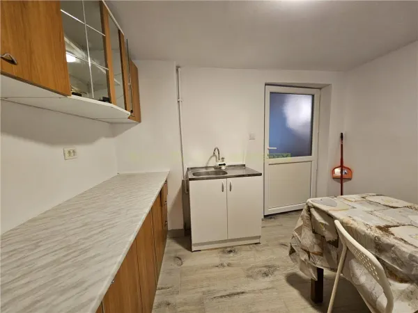 Apartament 3 camere Brașov - poza 22
