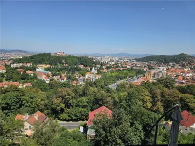 Apartament 3 camere cu priveliste superba in Bellevue Residence - foto 2