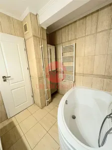 Apartament 4 Camere Superb, Renovat, Langa City Mall si Cambridge School - foto 18