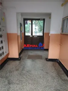Vanzare 2camere 37mp,etaj 4 din 4 Rahova-Sos Salaj - foto 2