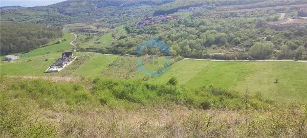 Teren Florești - poza 1