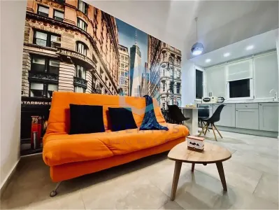 Apartament 2 Camere Ultracentral - Închiriere pe Termen Scurt (6 luni)! - foto 1