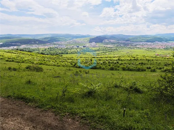Teren Florești - poza 1