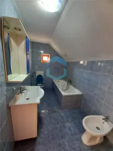 CHIRIE CASĂ INDIVIDUALĂ 300 MP | 4 DORMITOARE CU BALCON | TEREN 500 MP - EXCLUSIVITATE - foto 16