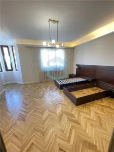 Casa individuala in Andrei Muresanu – Locatie de top, aproape de centru! - foto 9
