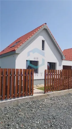 Casă 4 camere Salicea - poza 3