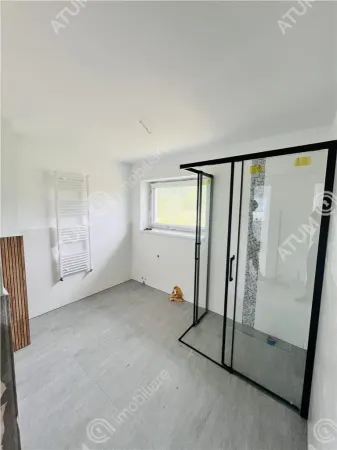 Casă 4 camere Cisnadioara - poza 9