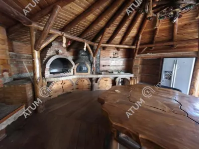 De inchiriat cladire multifuntionala cu parcare extinsa si terasa pentru evenimente corporate in Sibiu - foto 14