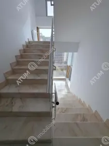 De inchiriat cladire multifuntionala cu parcare extinsa si terasa pentru evenimente corporate in Sibiu - foto 19