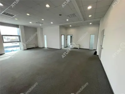 De inchiriat spatiu comercial de 230 mp situat la etajul 1 cu locuri de parcare in zona Shopping City din Sibiu - foto 3