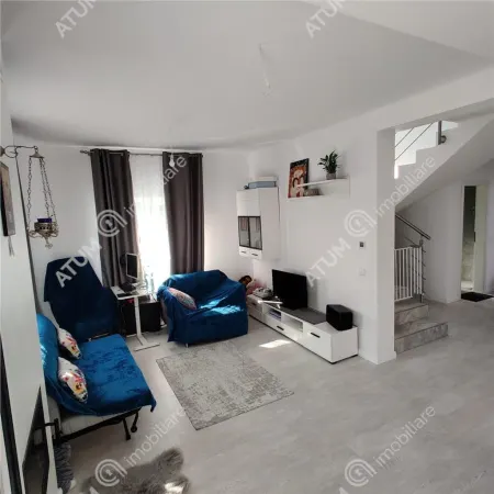 Casă 4 camere Sibiu - poza 2