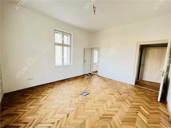 Casă 11 camere Sibiu - poza 51