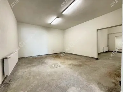Spatiu comercial de vanzare de 380 mp utili in zona Terezian din Sibiu - foto 2