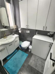 Apartament cochet cu 3 camere, gradina 110 mp si 3 parcari in zona Selimbar din Sibiu - foto 15