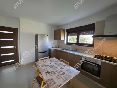 De vanzare casa individuala cu 5 camere terasa si vedere la Muntii Fagaras in cartier Bavaria Sibiu - foto 7