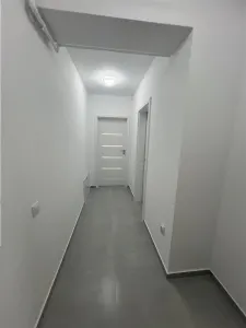 De vanzare apartament cu 2 camere decomandate si balcon etaj 2 zona Doamna Stanca - foto 13