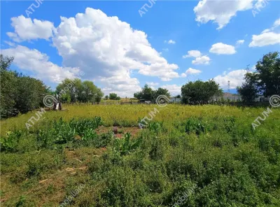 De vanzare casa cu 4 camere si 1650 mp teren in Porumbacu de Jos jud Sibiu - foto 3