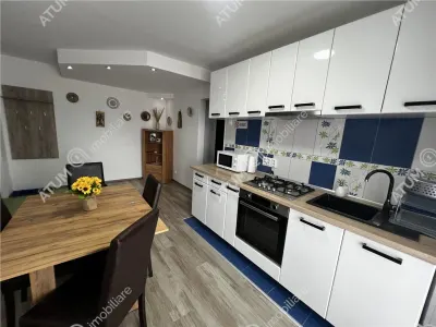De vanzare apartament renovat cu 3 camere de 71 mp la etaj interemdiar zona Vasile Aaron din Sibiu - foto 7