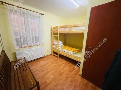 Casa de vacanta/Cabana cu 8 camere de vanzare in Paltinis - foto 11