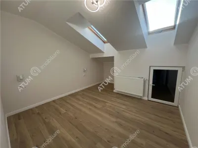 De vanzare apartament cu 4 camere si 2 bai situat in Selimbar zona Ion Ratiu - foto 7