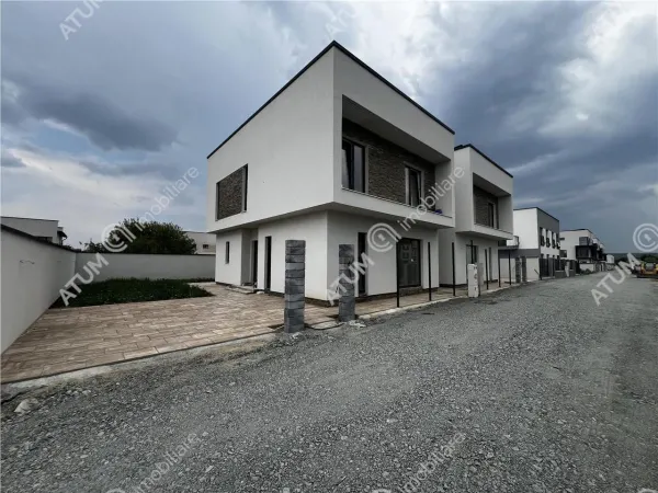 Casă 4 camere Sibiu - poza 2