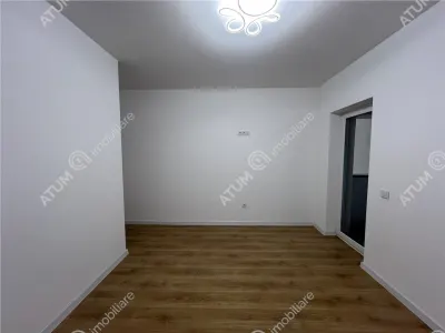 De vanzare apartament cu 2 camere decomandate cu 2 balcoane si loc de parcare in zona Calea Surii Mici - foto 10