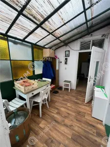 Casa individuala de vanzare cu 2 camere teren 470 mp situata in centrul orasului Cisnadie din Sibiu - foto 13