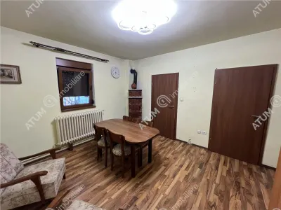 De vanzare casa individuala 4 camere 2 bai teren 1320 mp zona Gusterita Sibiu - foto 6