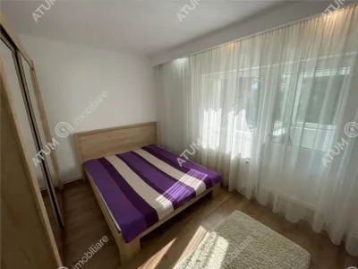 De inchiriat apartament cu 3 camere decomandate si 2 balcoane din zona centrala din Sibiu - foto 4