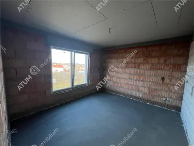De vanzare casa individuala cu 4 camere 2 bai teren 300 mp situata in Sura Mica din Sibiu - foto 18