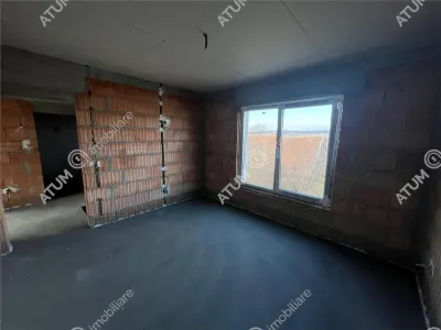 De vanzare casa individuala cu 4 camere 2 bai teren 300 mp situata in Sura Mica din Sibiu - foto 5